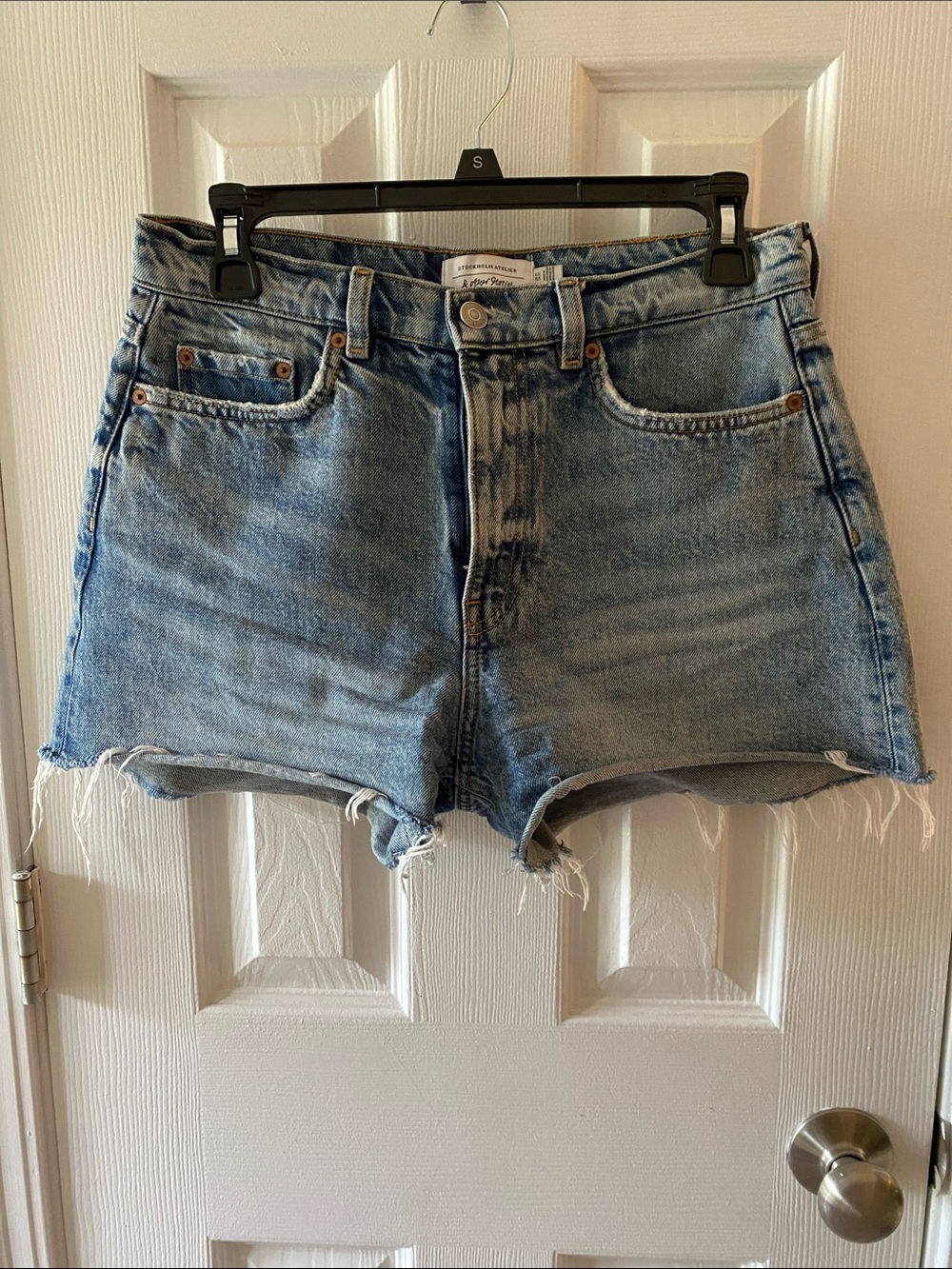 Cutoff denim shorts 
Good condition